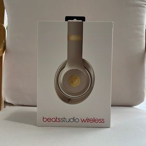 Gold Beats Studio 2 over ear headphones with wireless and Bluetooth